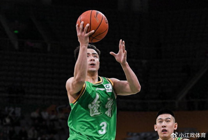 辽宁掀翻福建跻身季后赛争夺 吉林反超北控重返