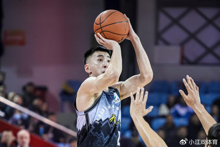 辽宁掀翻福建跻身季后赛争夺 吉林反超北控重返